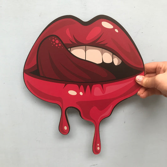 Melting Lips Prop