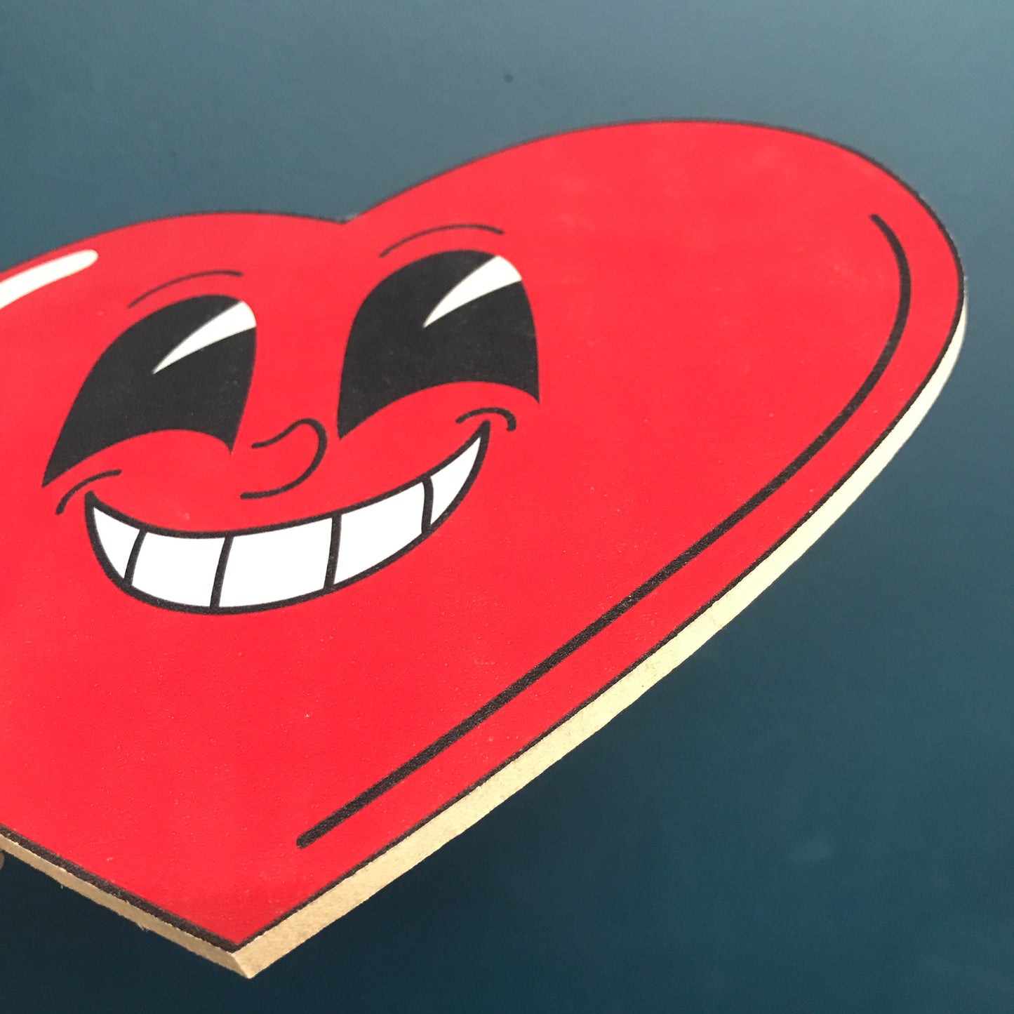 Retro Cartoon Heart Sign
