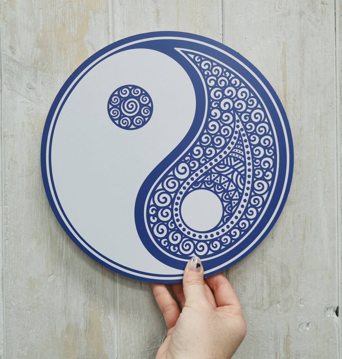 Large Yin Yang Sign