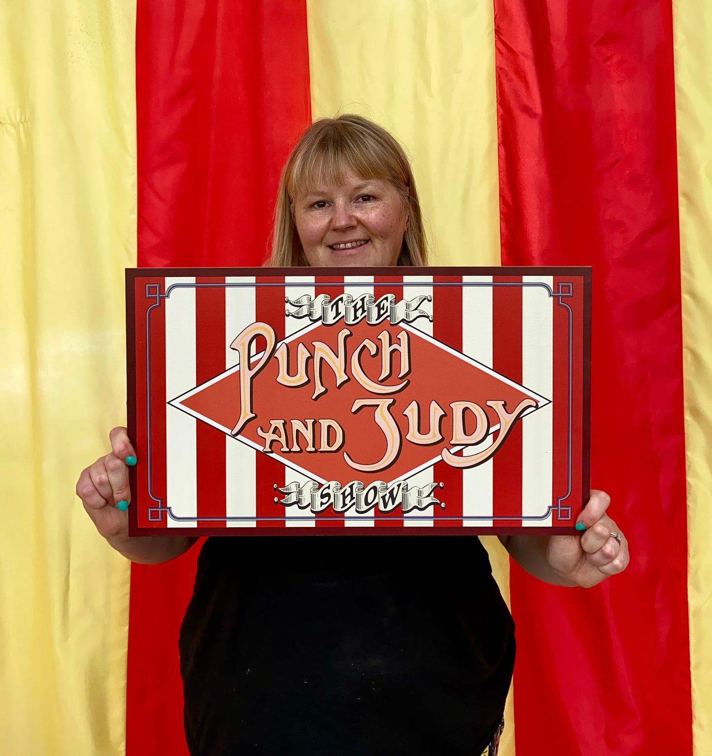 Punch & Judy Sign